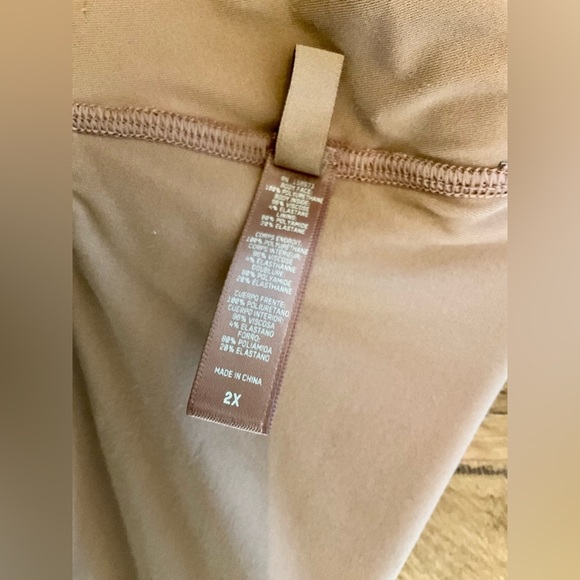 Skims Faux Leather Bralette / top - 2x - NWT - Picture 10 of 11